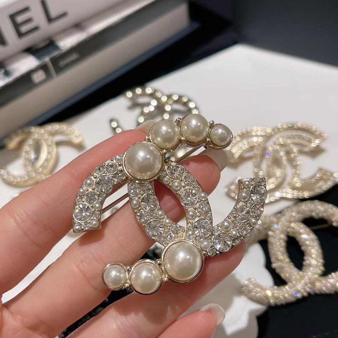 BROOCHES CHANEL BR031