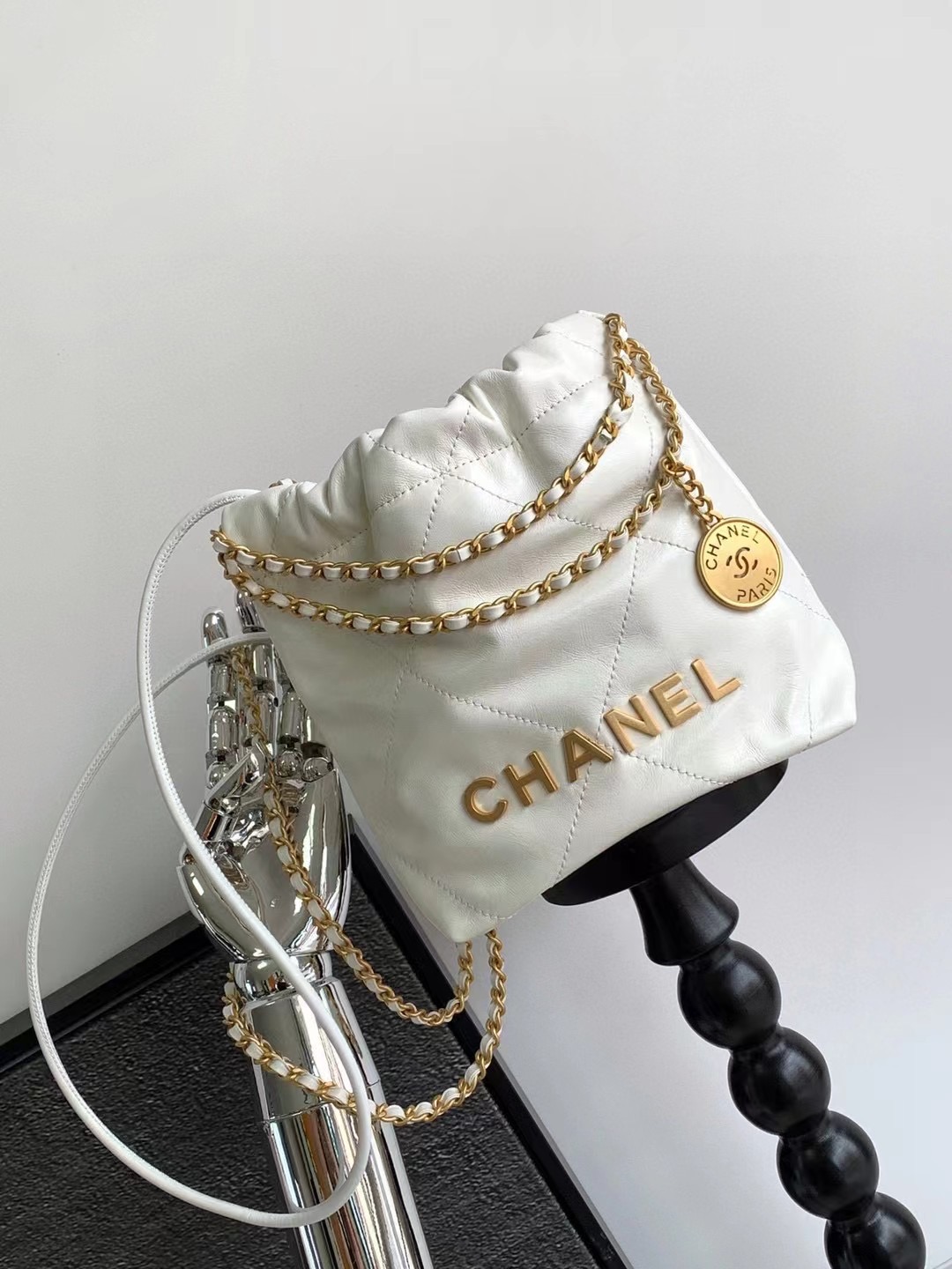 Chanel  bag SIZE 20*19*6cm CH1006