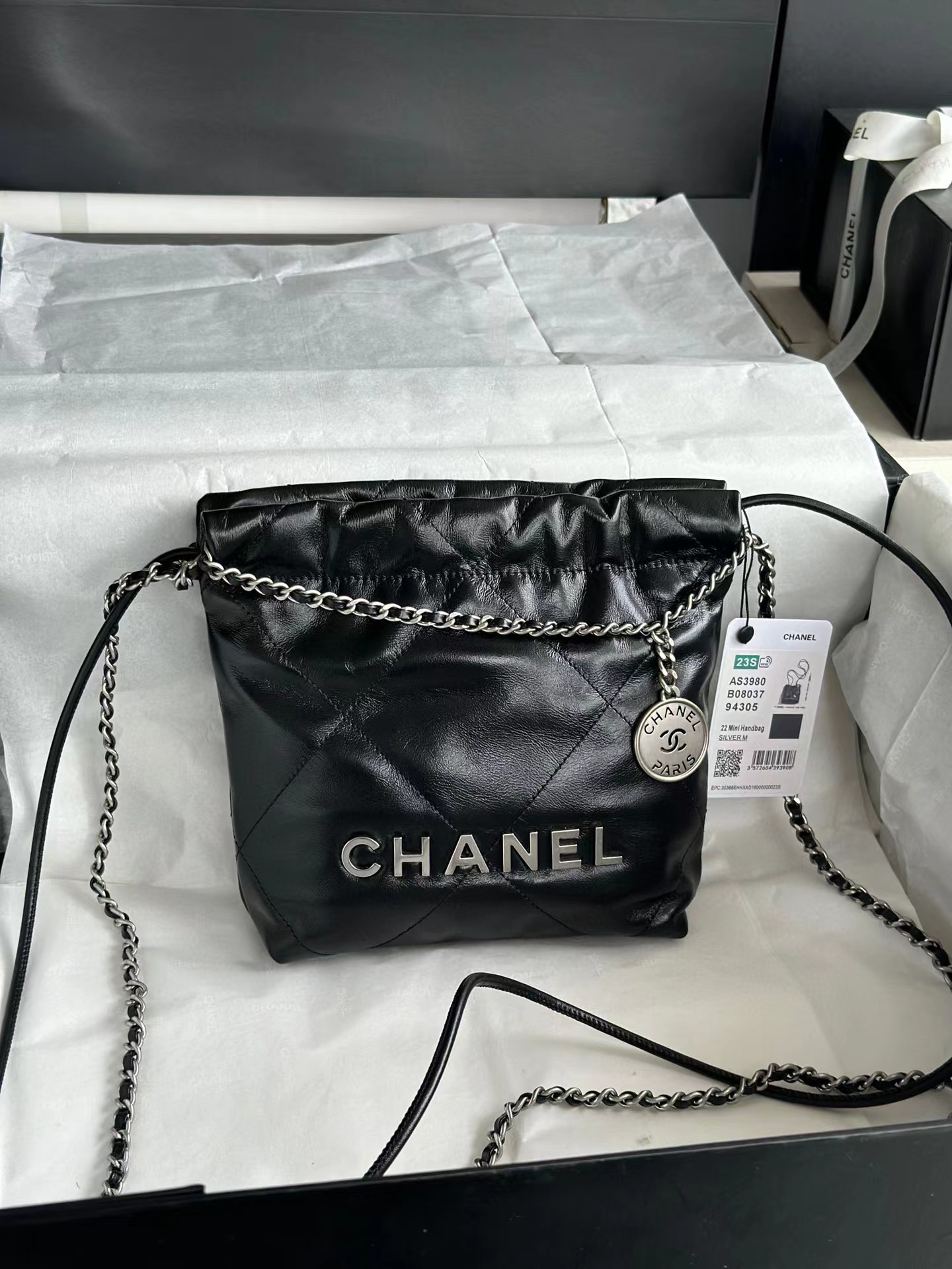 Chanel bag size 19*20*6cm CB515