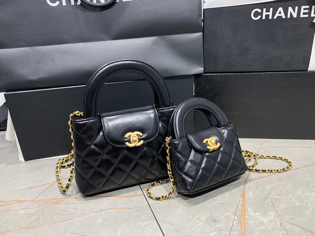 Chanel bag size 12.5*8.3*4cm (small only)  CHB314