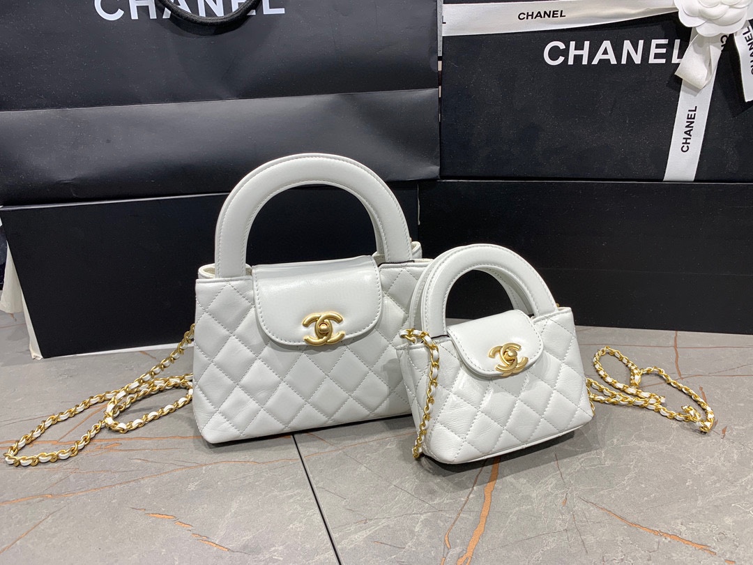 Chanel bag size 12.5*8.3*4cm (small only)  CHB316