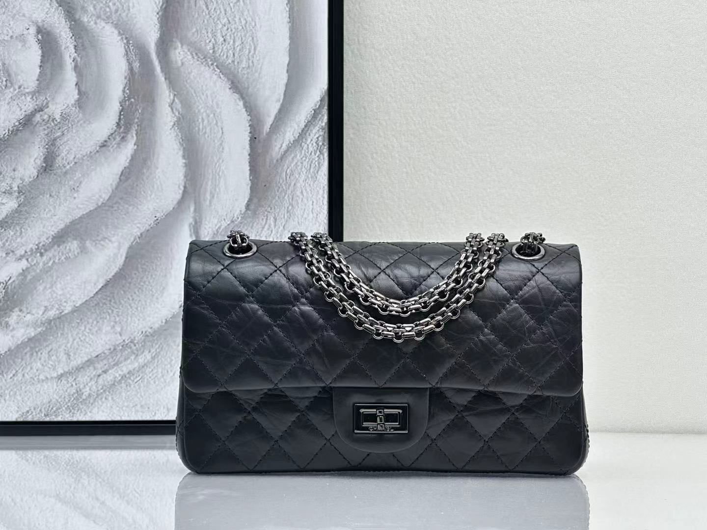 Chanel bag size 16*24*7.5Cm CHB255