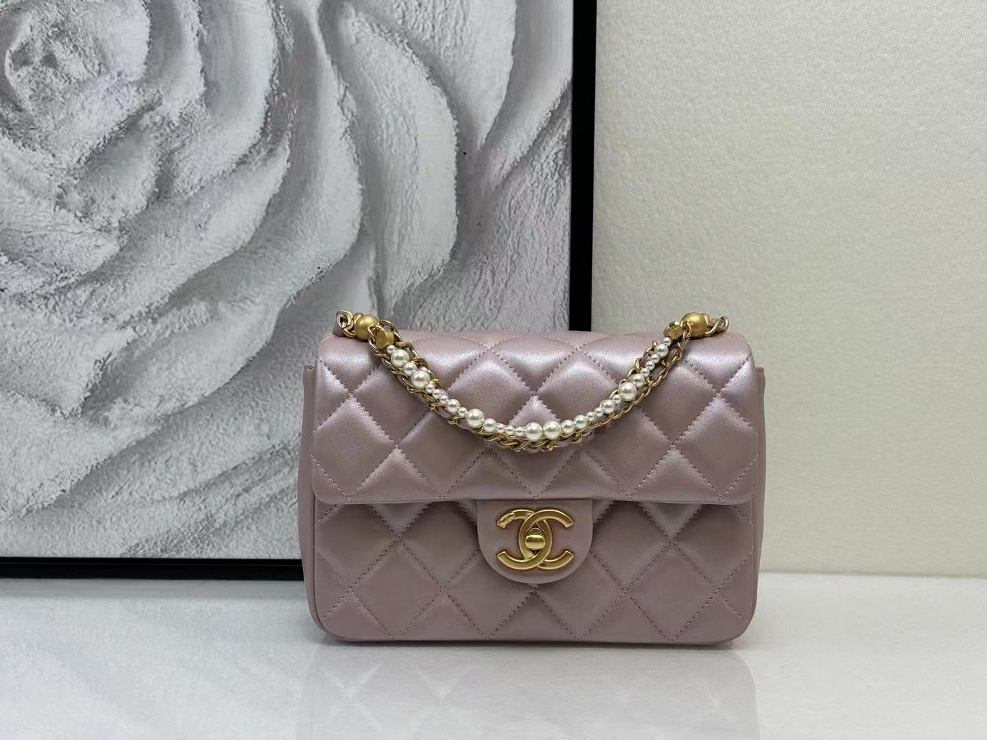 Chanel bag size 19.5cm CHB715
