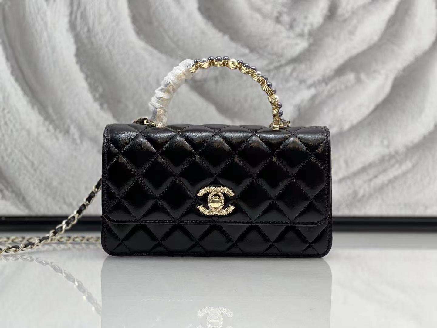 Chanel bag size 17cm  CHB727