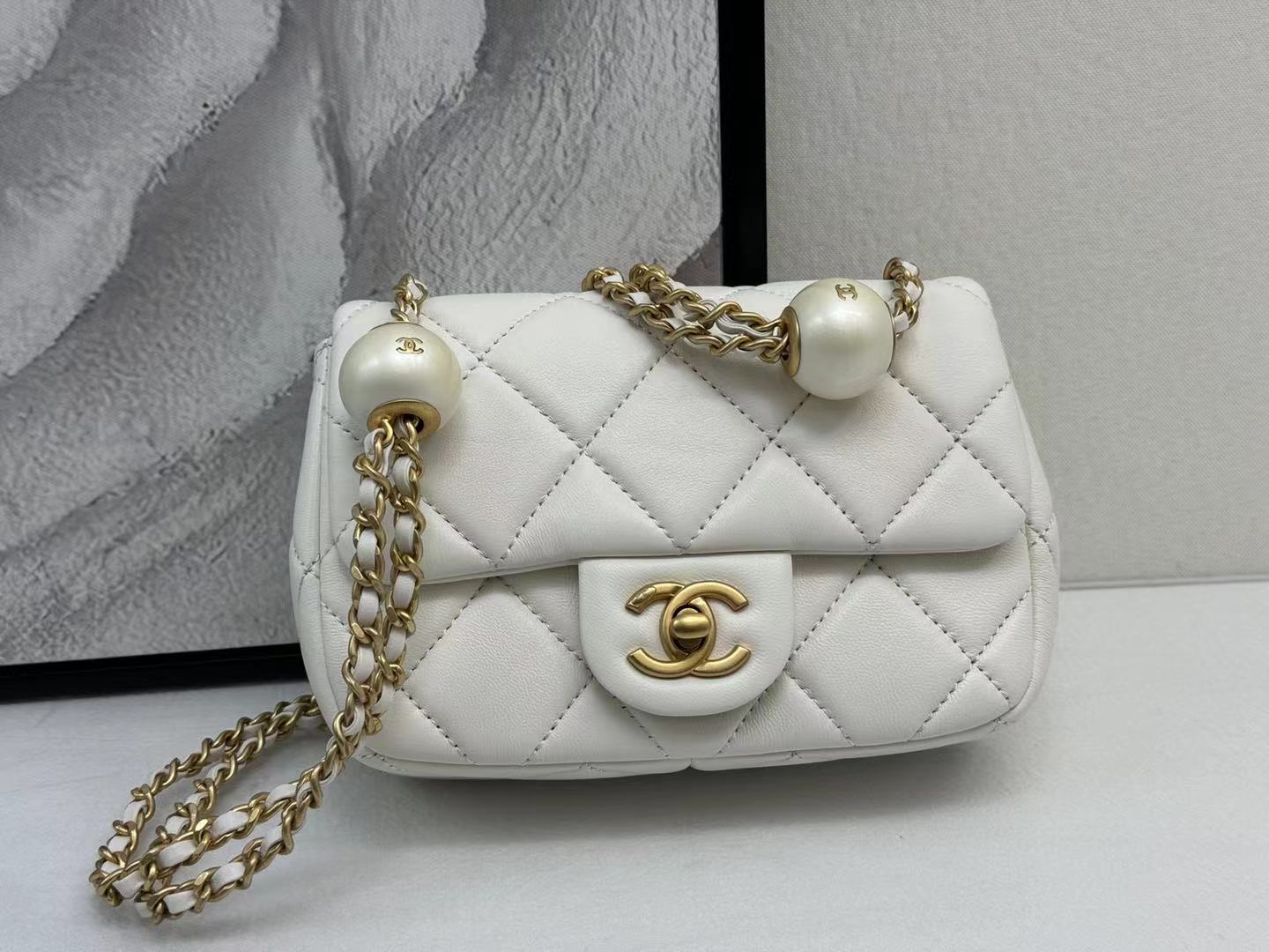Chanel bag size 17cm  CHB731